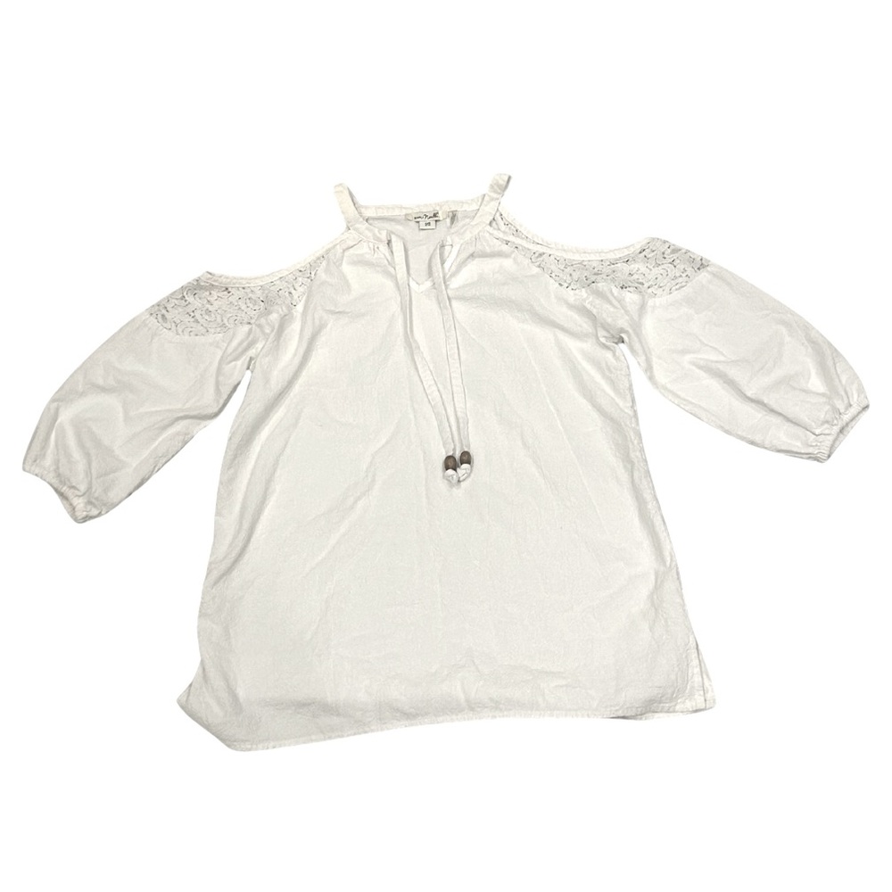 Simply Noelle Open Shoulder Lace Detail Flowy Cotton Blouse | White | Size S/M